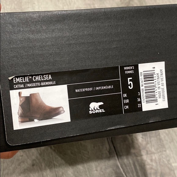 NEW - Sorel - Emelie Waterproof Chelsea Boot - Picture 9 of 9